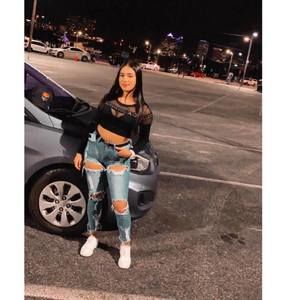 Meet your Posher, Maria